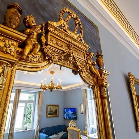 Superb Arena View Pula