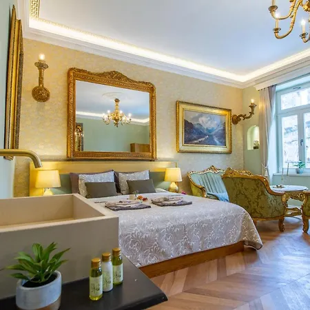 Superb Arena View Apartment Pula