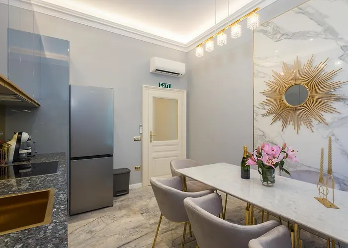 Superb Arena View Appartement Pula