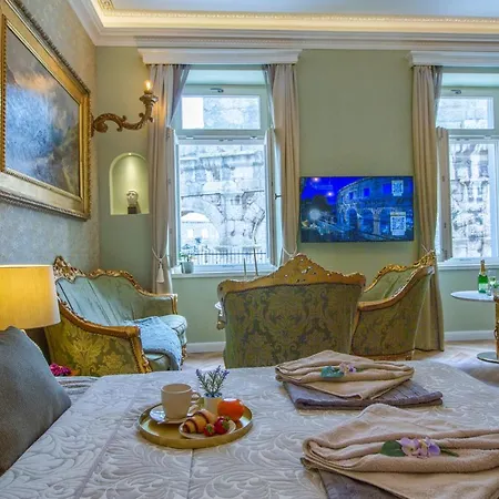 Apartment Superb Arena View *