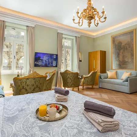 Superb Arena View * Pula