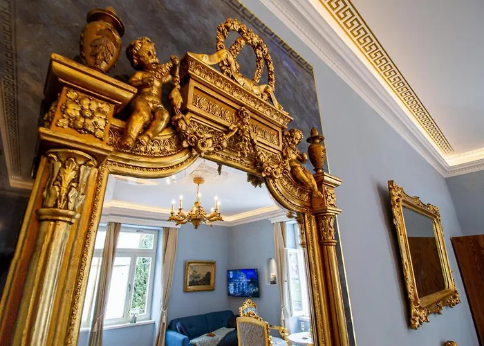 Superb Arena View 普拉