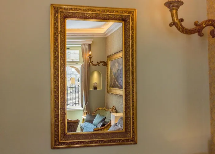 Superb Arena View 普拉