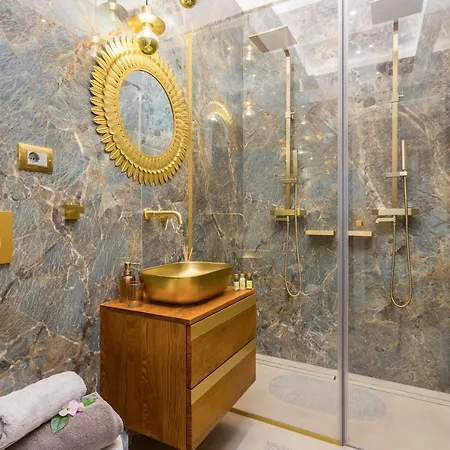 דירה Superb Arena View פולה